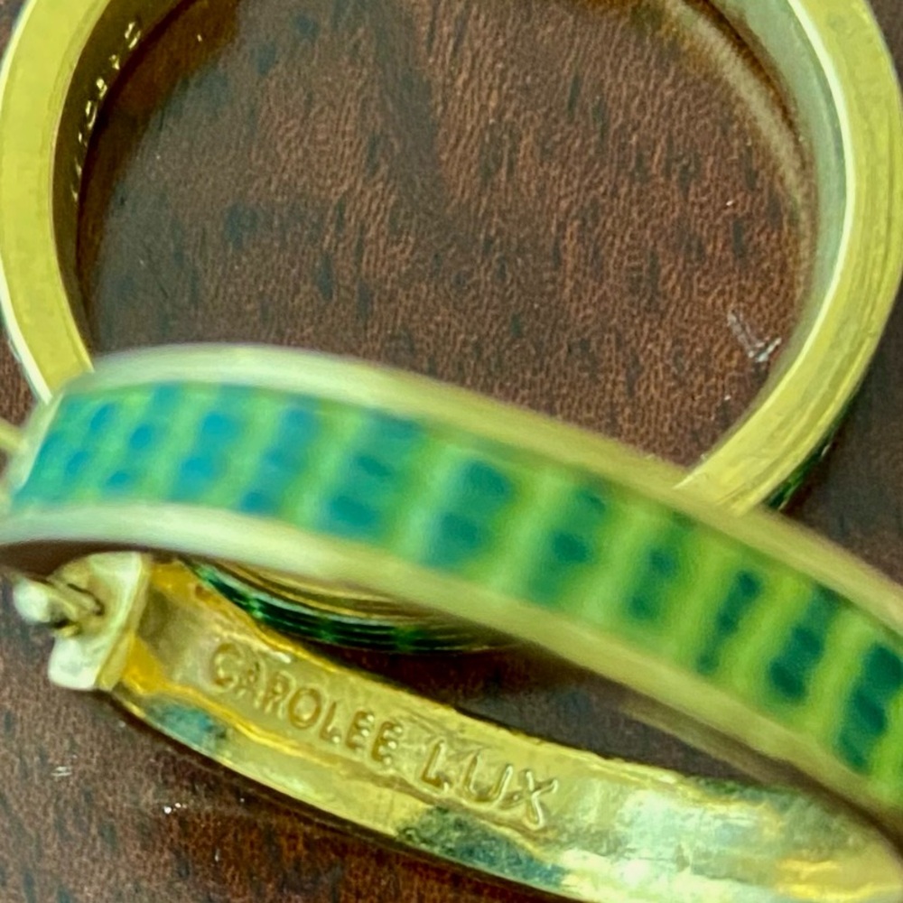 Carolee Lux Gold Tone Metal 1” Hoops Earrings with Green Enamel